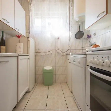 Nena Apartment *
